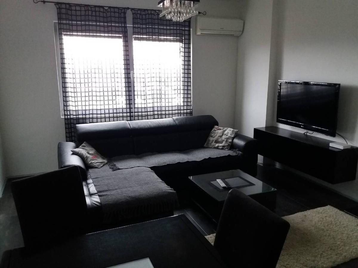 Tijana Apartment Ниш Екстер'єр фото